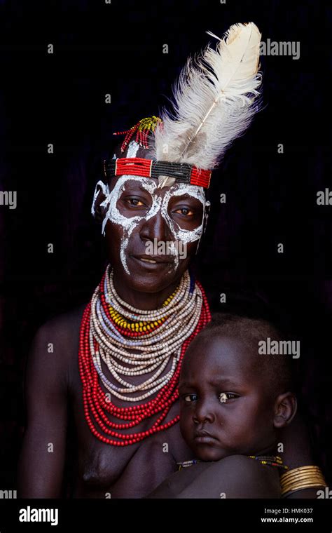 A Portrait Of A Mother And Child From The Karo Tribe Kolcho Village