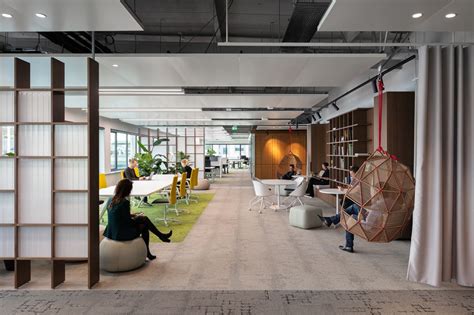 The Core Goes From Car Garage To Innovative Office Innovative Office