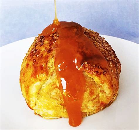 Apple Dumplings With Caramel Sauce Fresh Chef Experience