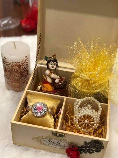 That's why soonlyweds take the time to create. Pin by Priya Ali on Gifts ideas | Wedding gifts packaging ...