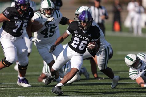 Weber State Football Off To Record Start Cruises To 42 7 Win At