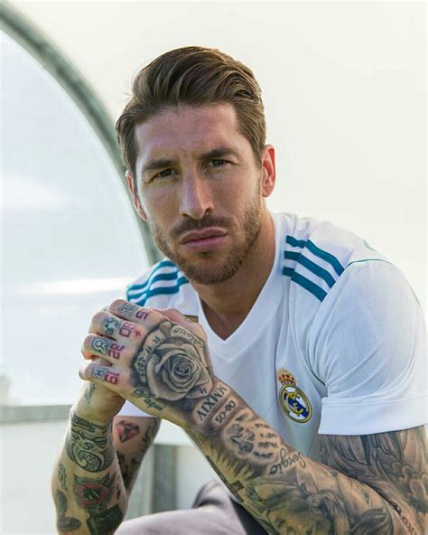 Sergio Ramos Real Madrid Tatouage Footballeur Tatouage Homme Main