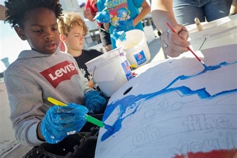 Erik Jones Ty Dillon Join Charlotte Area Students To Paint Turtles