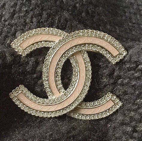 Chanel Pink Enamel Crystal Brooch Pin Pale Gold Cc Icon Hallmark