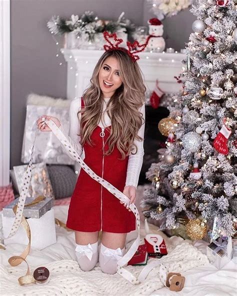 Pin On Christmas Outfits For Women