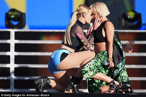 Iggy Azalea Slams Rita Oras Lady Marmalade Remake Idea With Miley