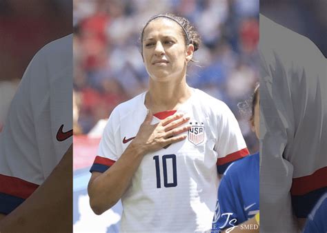 Us Soccer Star Stands While Rest Of Team Continues To Kneel Prior To