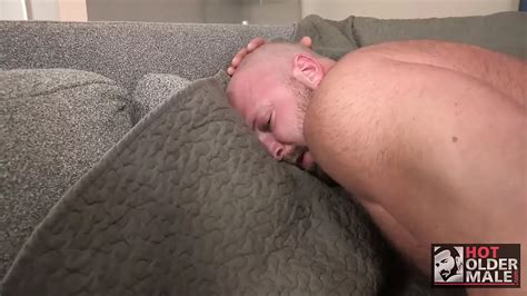 muscle bear brad kalvo fucks furry cub josh thomas gay xhamster