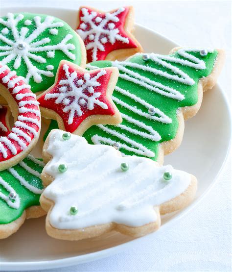 Looking for the best christmas cookie recipes and ideas? Christmas Cut-Out Cookies - The Cooking Mom