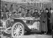 File:1908 New York to Paris Race, Roberts.jpg - Wikipedia