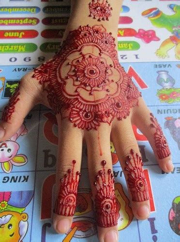 9 Modern And Attractive Red Cone Mehndi Designs Styles At Life