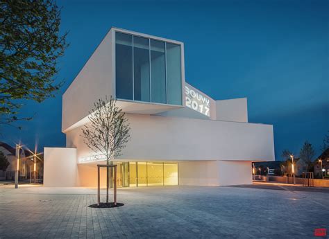 Ceci pouvant s'expliquer par le fait que, à l'inverse du goût français de milieu 19ème siècle pour l'opéra ou le ballet, gouvy s'est intéressé très tôt au domaine symphonique. Espace Théodore Gouvy Foto & Bild | konzert, theater ...