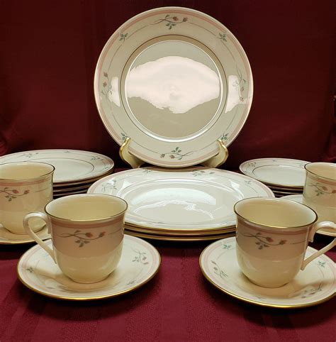 Rose Manor Lenox China Service For Four 20 Pieces 4 Each Etsy Lenox