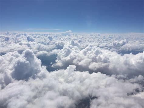Gambar Horison Salju Langit Melihat Suasana Pegunungan Pesawat