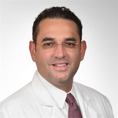 Carlos R Zayas Torres Md A Cardiologist With Orlando Health Heart