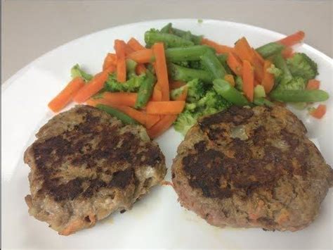 These beef and vegetable patties have a flavoursome browned crust and moist interior. Corned Beef Rissoles Bbc - Alex Jones Welsh Rissoles With Corned Beef Recipe On Mary Berry S ...