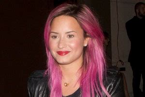 If anyone knows how to be the master of change, it's demi lovato. Demi Lovato Is Pretty in Pink—Literally! See Her New ...