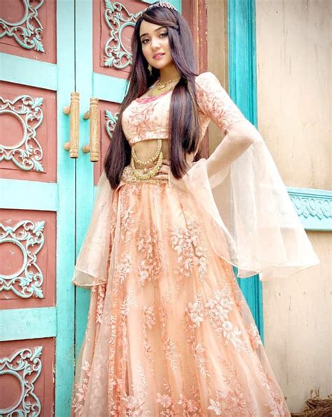 Alladin Naam Toh Suna Hi Hoga Actor Ashi Singh Shares Her First Look As Princess Yasmine
