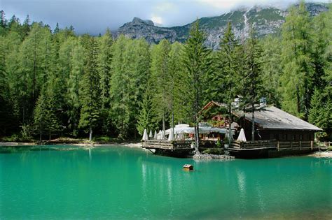 Cortina Dampezzo Lago Ghedina Estate Places In Italy
