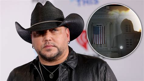 Jason Aldean S Controversial Small Town Video Cut By Cmt Song Skyrockets To Number 1 Amid