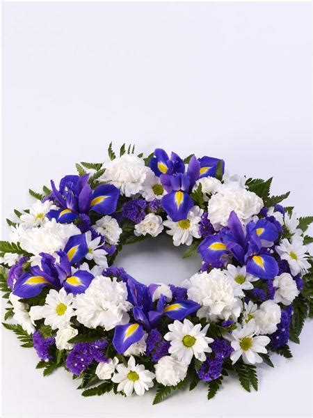 Classic Selection Wreath Blue And White Funeral Flowers Isle Of Wi