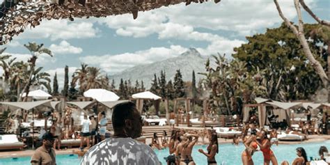 Nao Pool Club — Beach Club Vacation Marbella
