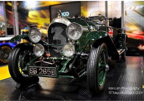 Car tuning and styling: Japan Extreme Modification