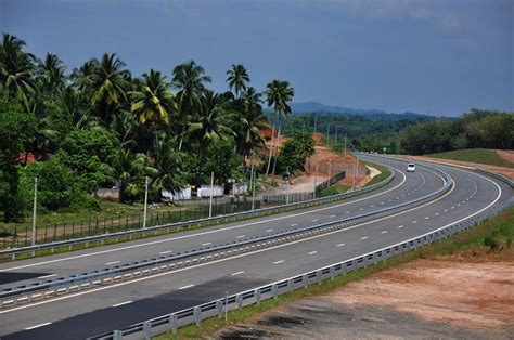 Sri Lanka Defence Forum Sri Lankas First Expressway From Colombo To