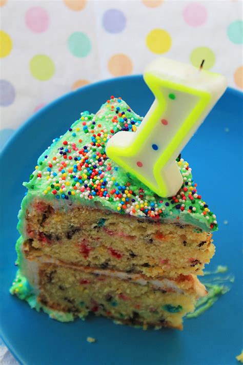 Funfetti Cake Happy 1st Birthday My Joud Marmite Et Ponpon