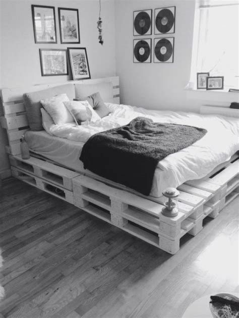 Wooden Crate Bed Frame Pallet Addicted 30 Bed Frames Made Of Recycled