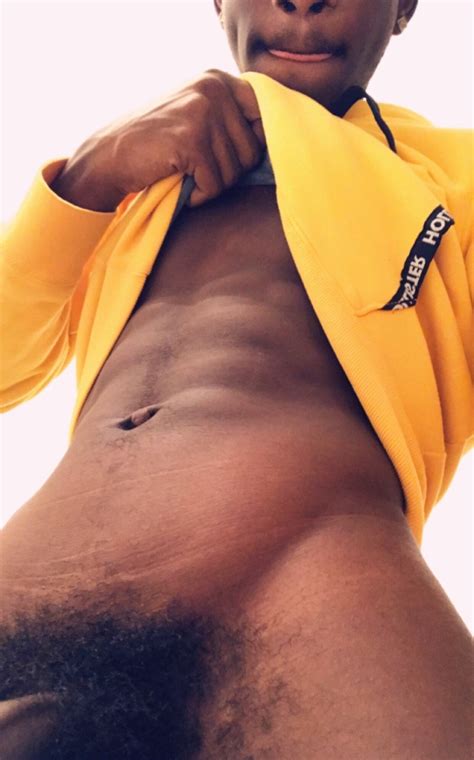 Rapper Americano Lil Nas X Tem Nudes Vazadas Volume Na Cueca