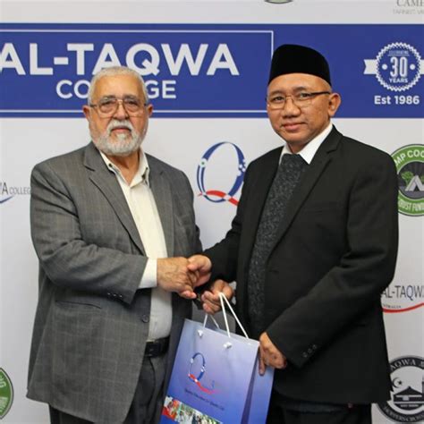 We also encouraged the students to apply buy and sell accordance the way prophet muhammad taught us. Danurrajah Visit from Indonesia - Al-Taqwa College