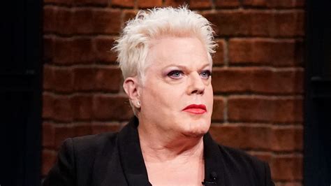 Watch Late Night With Seth Meyers Highlight Eddie Izzard Reveals The