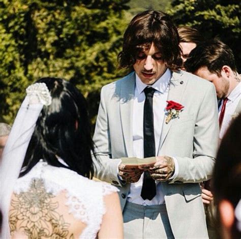 Congrats to oliver sykes and hannah snowdon for getting engaged. Oli and Hannah's wedding | Oliver sykes, Hannah snowdon ...