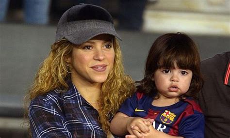 Shakira Su Hijo Milan Fue Internado En Un Hospital De Barcelona