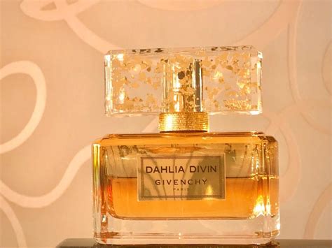 Dahlia Divin Le Nectar de Parfum Givenchy Parfum ein es Parfum für