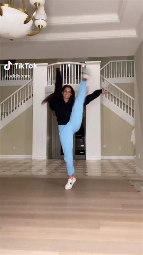 Addison Rae Video Celebrity Photos Dance Poses Dance Choreography