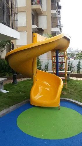 Yellow Frp Spiral Playground Slide Rs 96000 Unit Modern Playworld