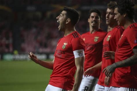 Sl benfica played against fc porto in 2 matches this season. Taça da Liga: Benfica, Sporting, FC Porto e SC Braga com ...