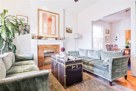 Generally, coffee tables should be the same height or slightly lower than the seat of the sofa. Which Type Of Velvet Sofa Should You Buy For Your Home ...