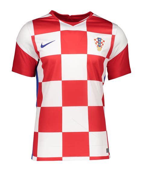 Pünktlich zur europameisterschaft 2021 haben die bekanntesten hersteller wieder allerhand neue em trikots 2021 gestaltet, die beim europaweiten turnier zum einsatz kommen werden. Nike Kroatien Trikot Home EM 2021 Kids Weiss F100 | Replicas | Fanshop