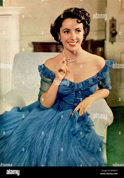 Elizabeth Taylor Actress 1948 Stock Photo Alamy
