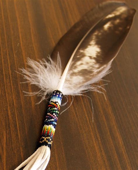 pin by tereza slavíčková on fans feather art projects feather crafts native american beadwork