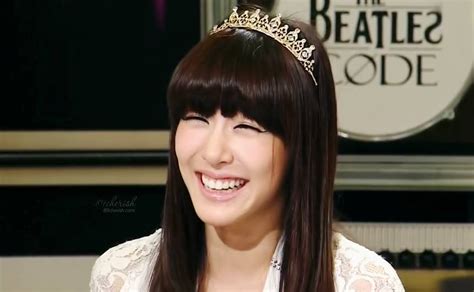 9 Photos That Show Off Girls Generation Tiffany S Adorable Eye Smile — Koreaboo