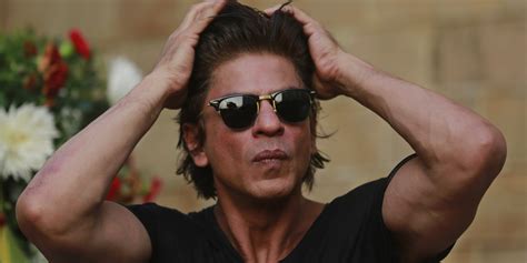 It Was Extremely Challenging To Be 24 Again For Fan Says Shah Rukh Khan Huffpost