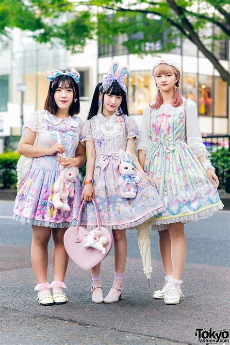 Ruruzi Anqi And Boshen On The Street In Harajuku Wearing Pastel Lolita