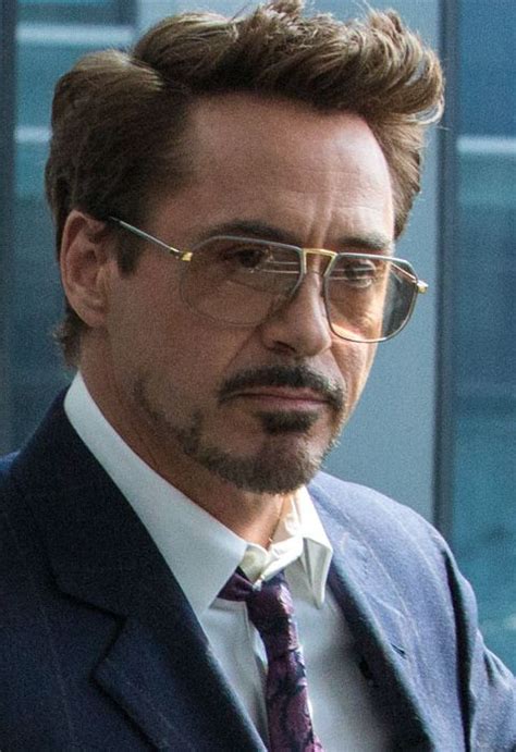 Tony Stark Iron Man Robert Downey Jr In Spider Man Homecoming 2017 Robert Downey Jr