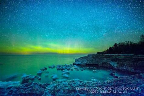 Magical Destinations To Chase The Northern Lights In Pure Michigan