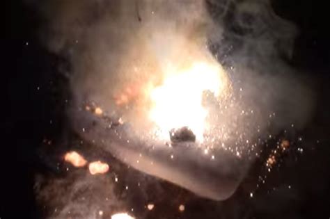 This Incredible Photo Clearly Shows An Explosions Shock Wave