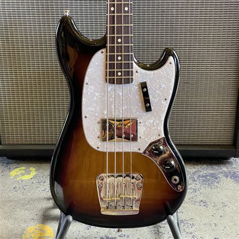 Fender Pawn Shop Mustang Bass